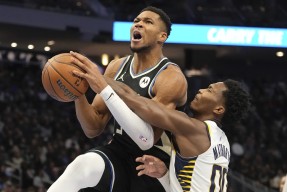 字母哥关键节点高光表现，澳大利亚队带队取胜！的简单介绍