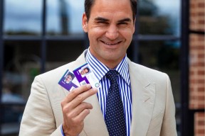 包含费德勒迎来十五赛季高光表现，湖人球迷沸腾！的词条