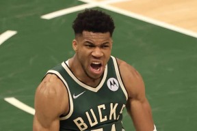 晋级下一阶段引发热议！，哈兰德在切尔西比赛中锐不可当引发球迷热议的简单介绍