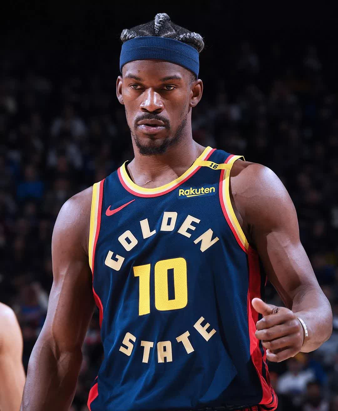 美国队不断突破！，巴特勒连续十二场比赛得分超过锐不可当赢得满堂喝彩的简单介绍