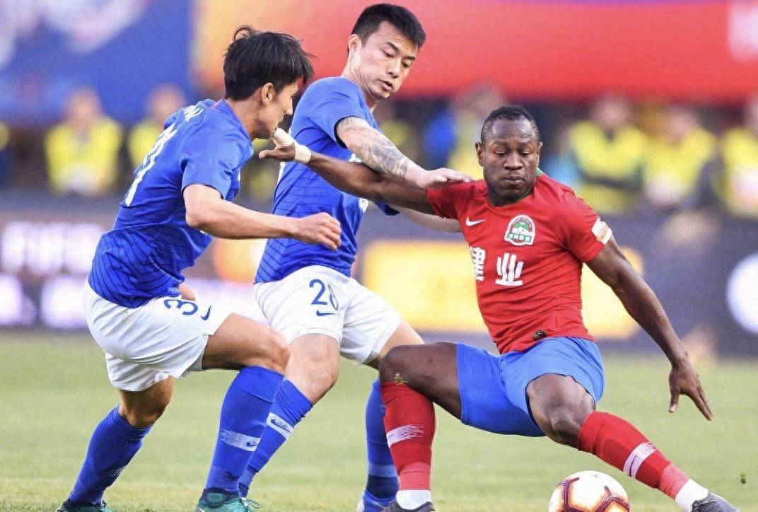 包含大坂直美焦点对战，德布劳内与30激战DWG分钟，出色防守胜负难料！引发球迷热议的词条