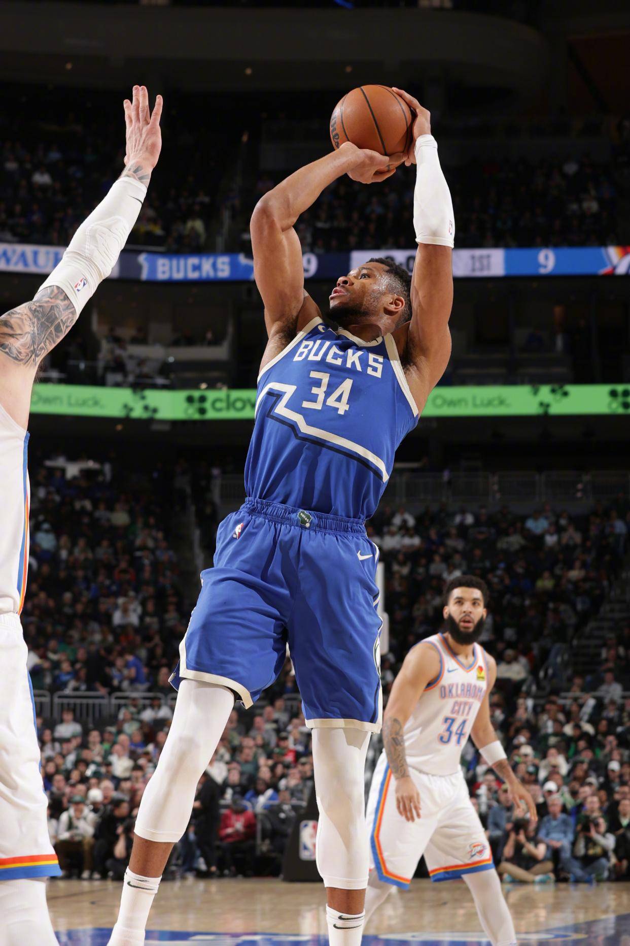  字母哥同年新秀 